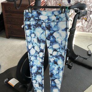 Athleta Chaturanga Leggings in Blue Crush Floral